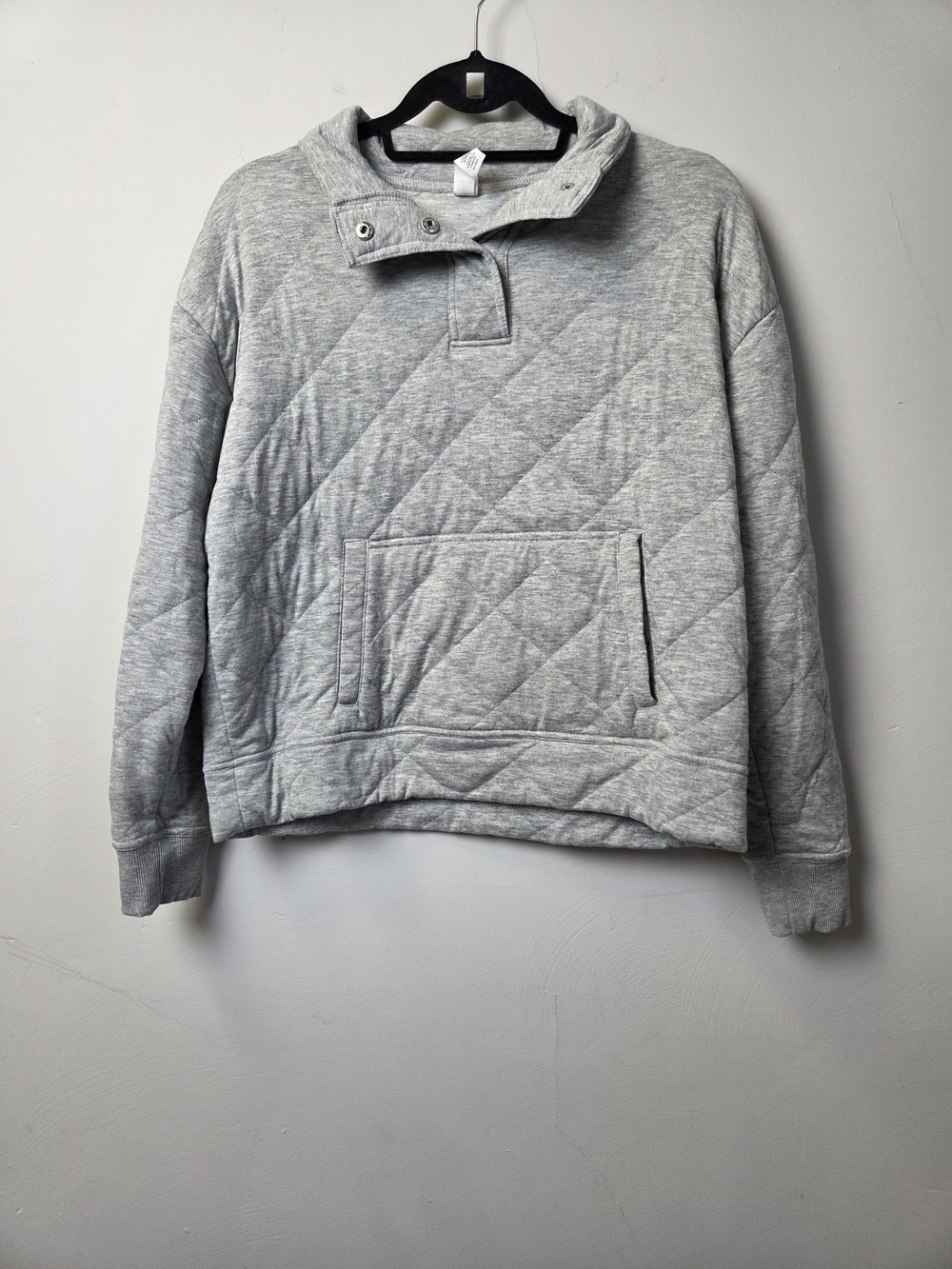 Quilted Pullover Sweater - Light Gray